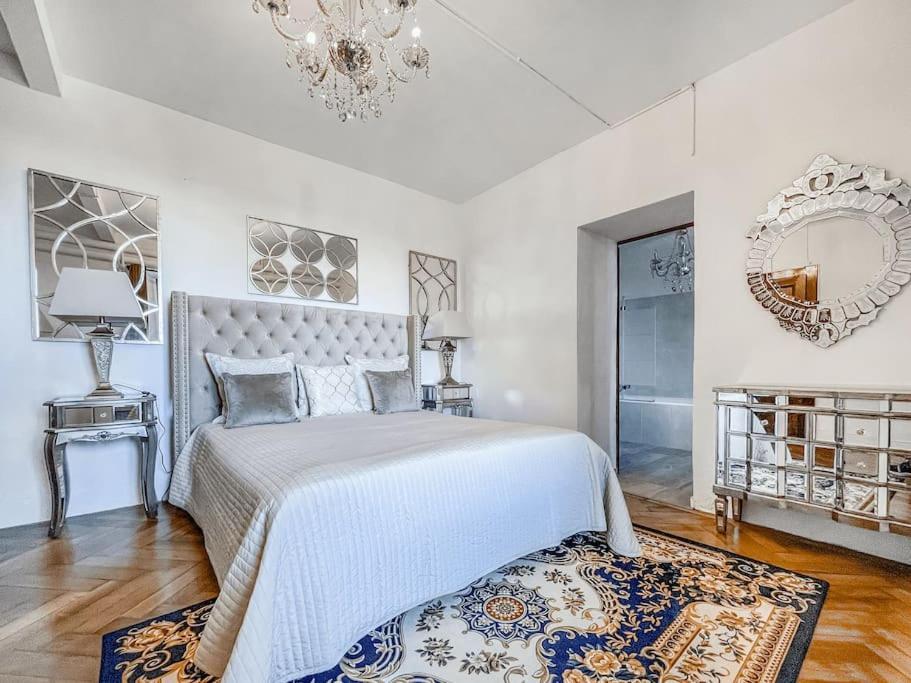 Brilliant Apartment In Chateau Du Chatelard مونترو المظهر الخارجي الصورة